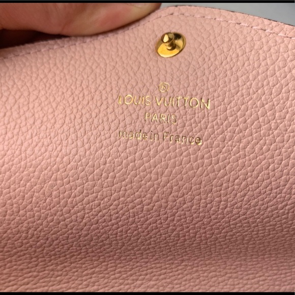 Louis Vuitton Wallet - Picture 6 of 10